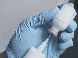 Filling syringe for IV sedation in Carmichael